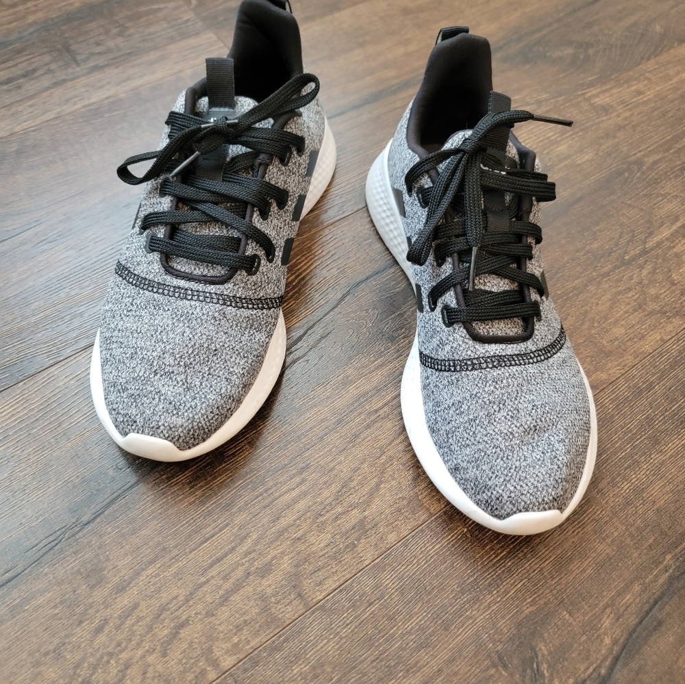 Adidas Cloadfoam Sneakers